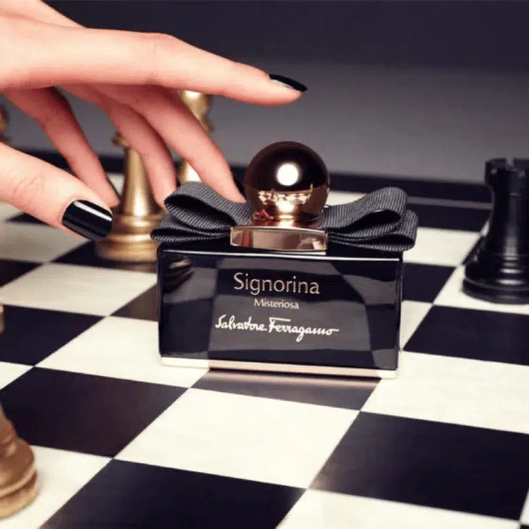 SALVATORE FERRAGAMO SIGNORINA MISTERIOSA EDP 100 Ml